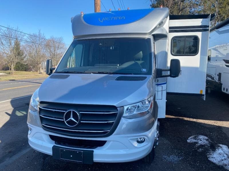 Used 2023 Renegade  Vienna 25FWS available in Souderton, Pennsylvania