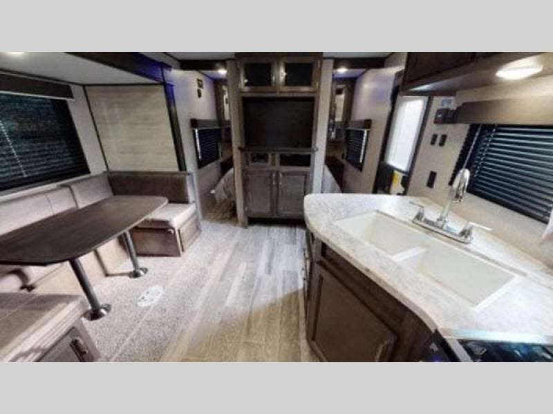 Used 2021 Jayco Jay Flight SLX 8 242BHS available in Souderton, Pennsylvania