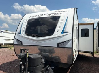Used 2021 Coachmen Freedom Express Ultra Lite 287BHDS available in Souderton, Pennsylvania