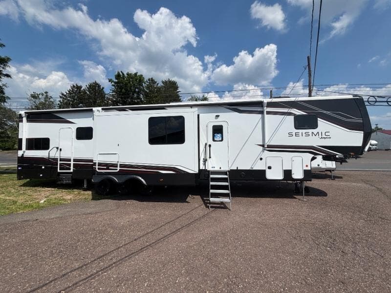New 2026 Jayco Seismic TRL. available in Souderton, Pennsylvania