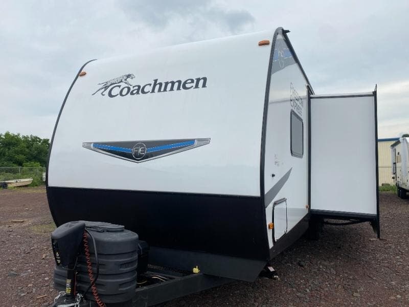 Used 2024 Coachmen Freedom Express Select TRL. available in Souderton, Pennsylvania