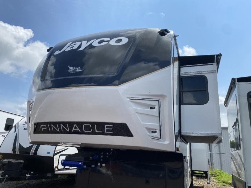 New 2027 Jayco Pinnacle 32RLTS available in Souderton, Pennsylvania
