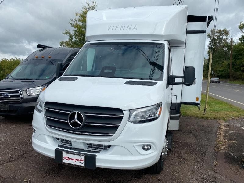 New 2027 Renegade RV Vienna 25DLN available in Souderton, Pennsylvania