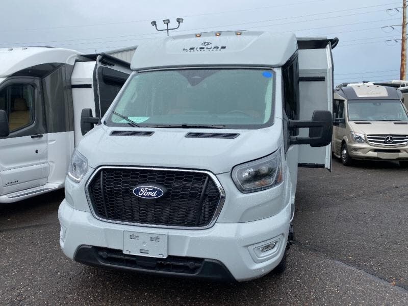 New 2027 Leisure Travel Wonder FX available in Souderton, Pennsylvania