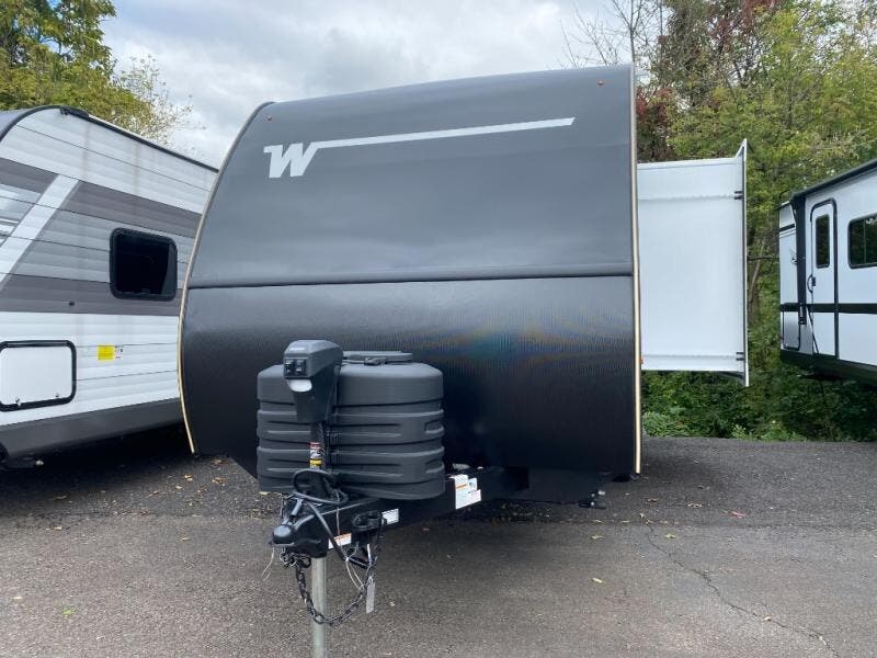 New 2027 Winnebago Micro Minnie 2108DS available in Souderton, Pennsylvania