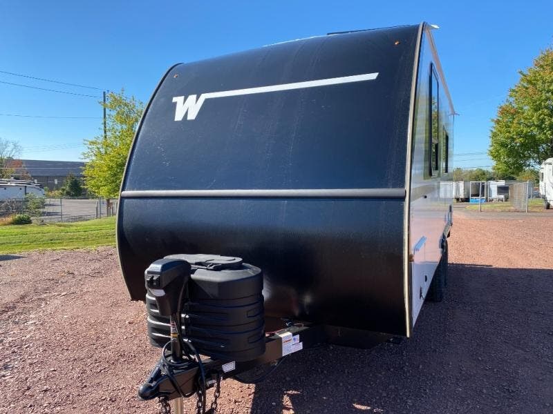 New 2027 Winnebago Micro Minnie 2000FRB available in Souderton, Pennsylvania