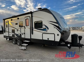 Used 2018 Dutchmen Aerolite 2423BH available in Cleburne, Texas