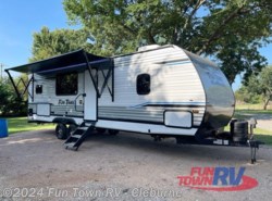 New 2024 CrossRoads  Fun Time 285SK available in Cleburne, Texas