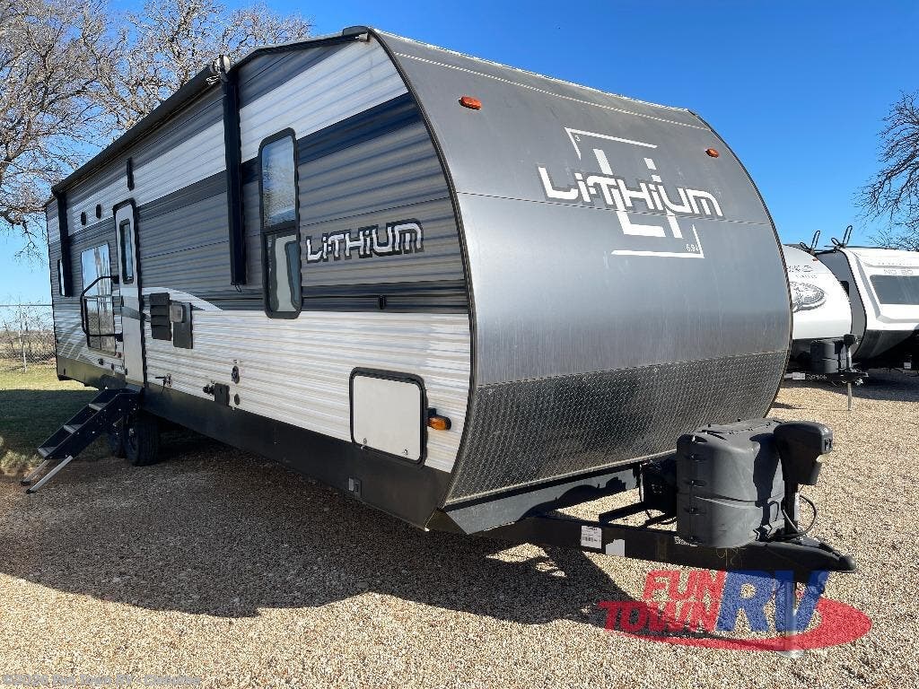 Used 2020 Heartland Lithium 3116 available in Cleburne, Texas