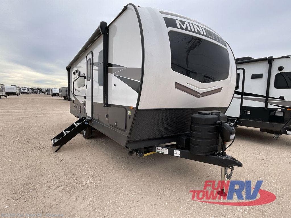 New 2025 Forest River Rockwood Mini Lite 2520BH available in Cleburne, Texas