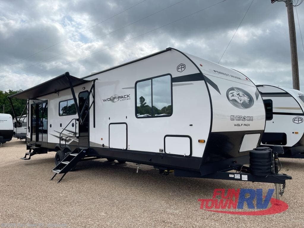 New 2025 Forest River Cherokee Wolf Pack 27-12 5 available in Cleburne, Texas