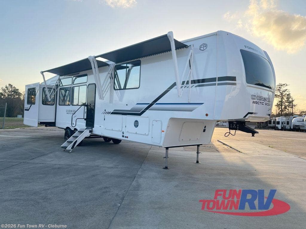 New 2026 Forest River Cherokee Arctic Wolf 38LEAH.G available in Cleburne, Texas