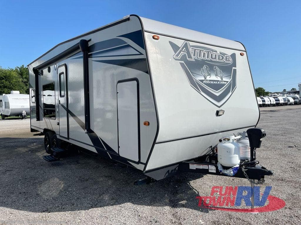 Used 2023 Eclipse Attitude 2414BSG available in Cleburne, Texas