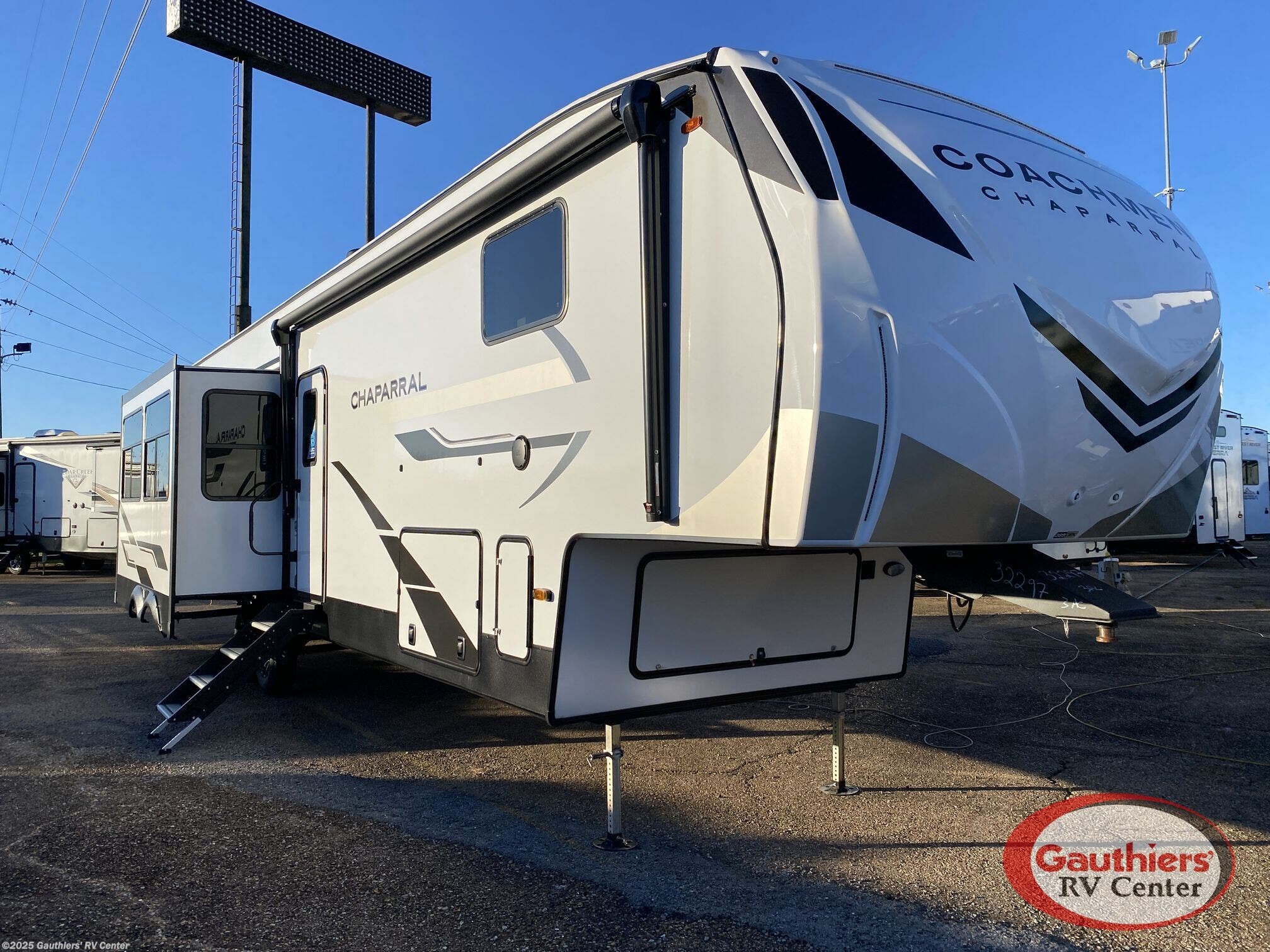 New 2025 Coachmen Chaparral 389DEK available in Scott, Louisiana
