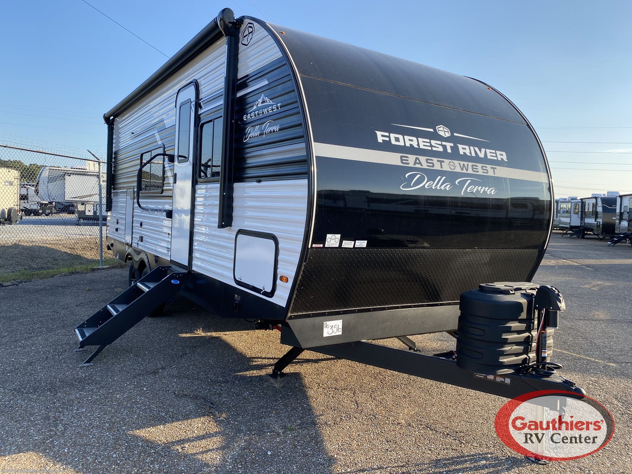 New 2026 East to West Della Terra 221ML available in Scott, Louisiana