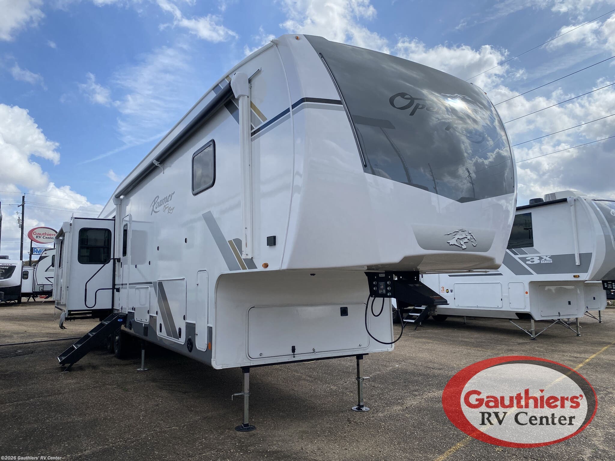 New 2026 Highland Ridge Roamer 35MRQS available in Scott, Louisiana
