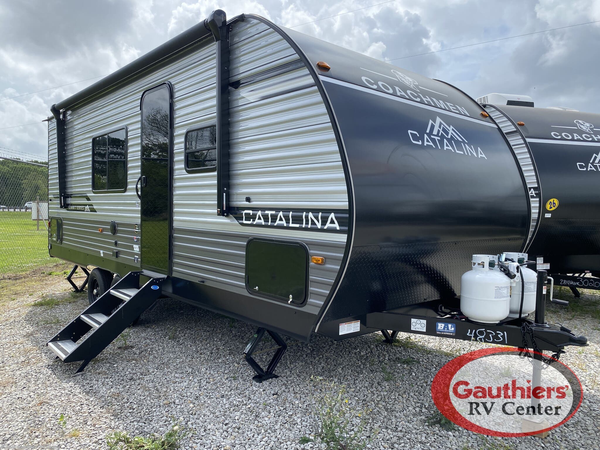 New 2026 Coachmen Catalina Summit Series 8 211BH available in Scott, Louisiana