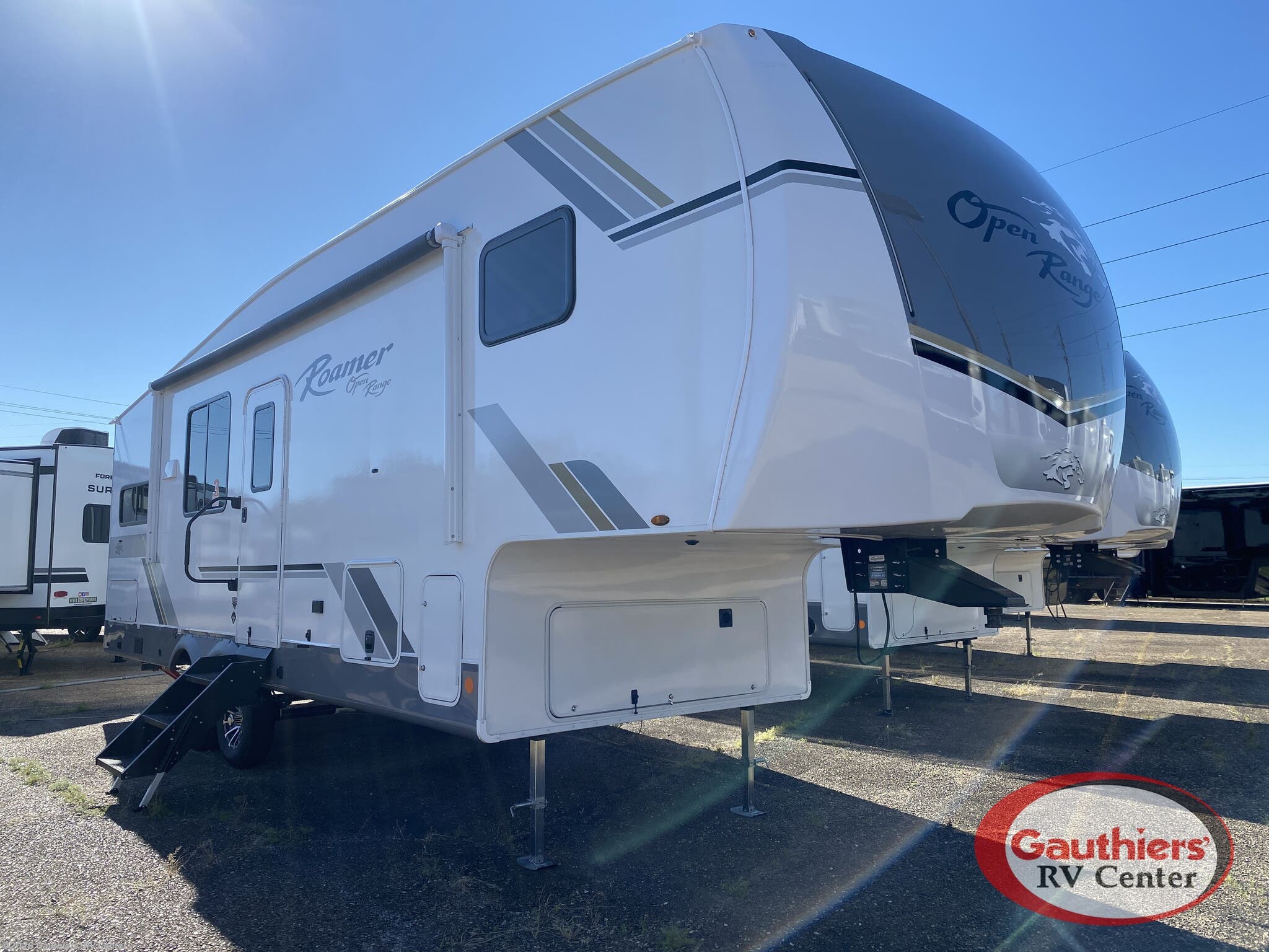 2027 Highland Ridge Open Range Roamer Light Duty 27RKDS