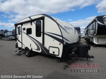 Used 2018 Venture RV Sonic Lite 150VRK available in Brownstown Township, Michigan