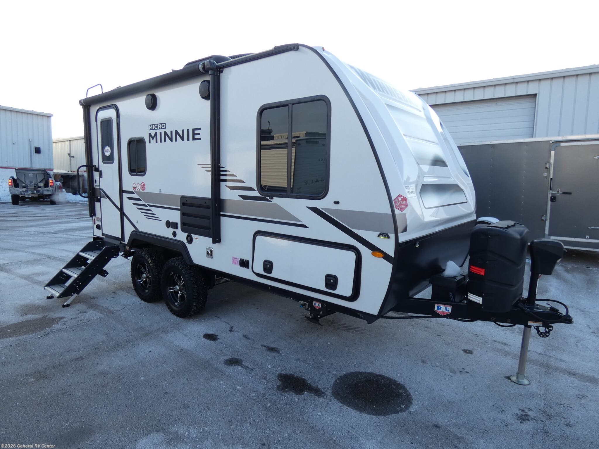 Used 2022 Winnebago Micro Minnie 1808FBS available in Brownstown Township, Michigan