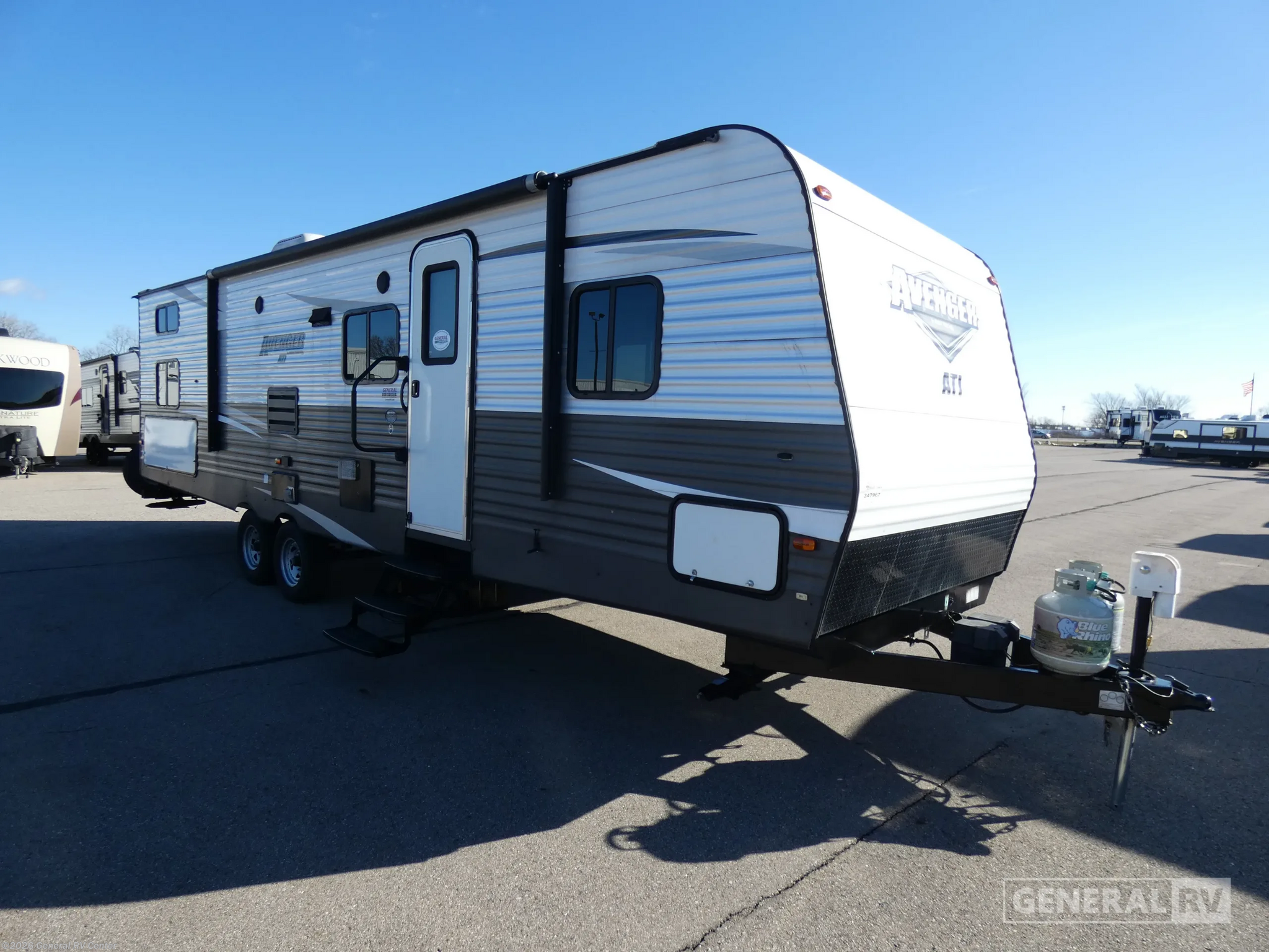 Used 2018 Prime Time Avenger ATI 27DBS available in Brownstown Township, Michigan