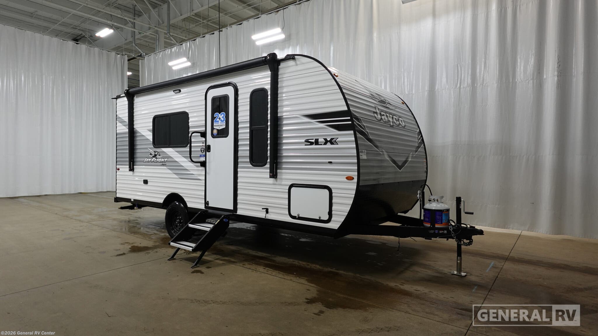 New 2026 Jayco Flight 175FQ available in Brownstown Township, Michigan