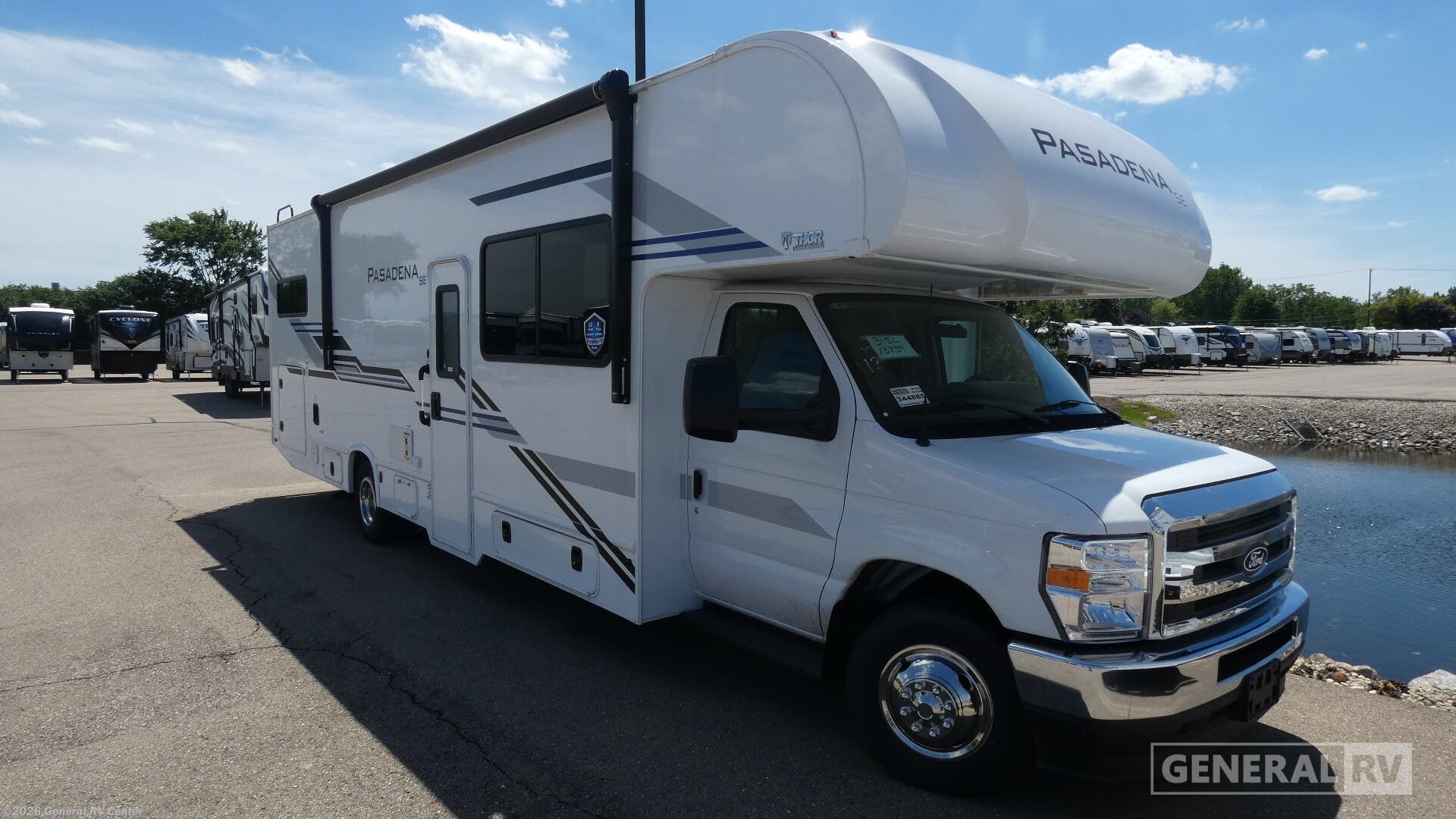 New 2027 Thor Motor Coach Pasadena SE SL31 available in Brownstown Township, Michigan