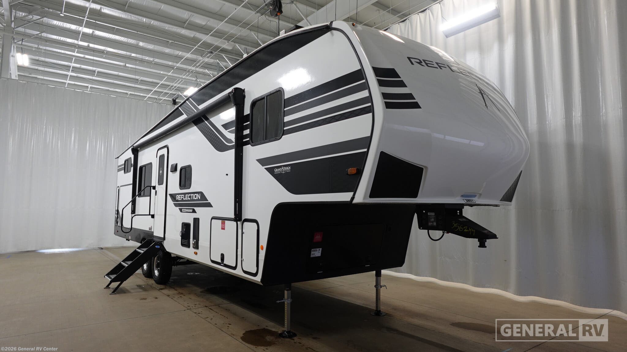 New 2026 Grand Design Reflection 100 Series 32BH available in Brownstown Township, Michigan