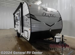 New 2025 Jayco Jay Flight SLX 175FQ available in Mount Clemens, Michigan