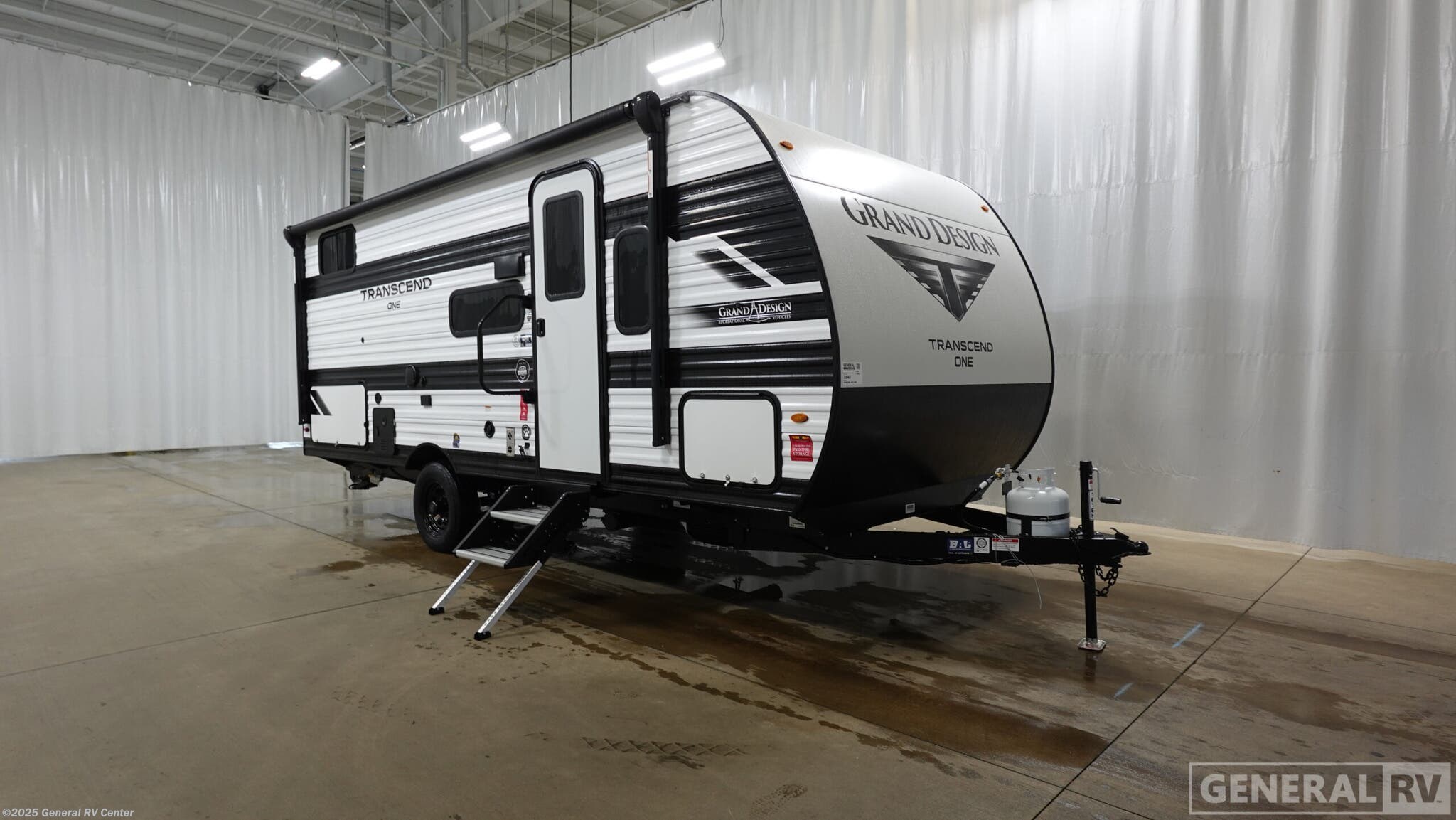 New 2026 Grand Design Transcend One 161BH available in Mount Clemens, Michigan