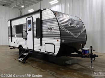 New 2026 Jayco Jay Flight SLX 175FQ available in Mount Clemens, Michigan