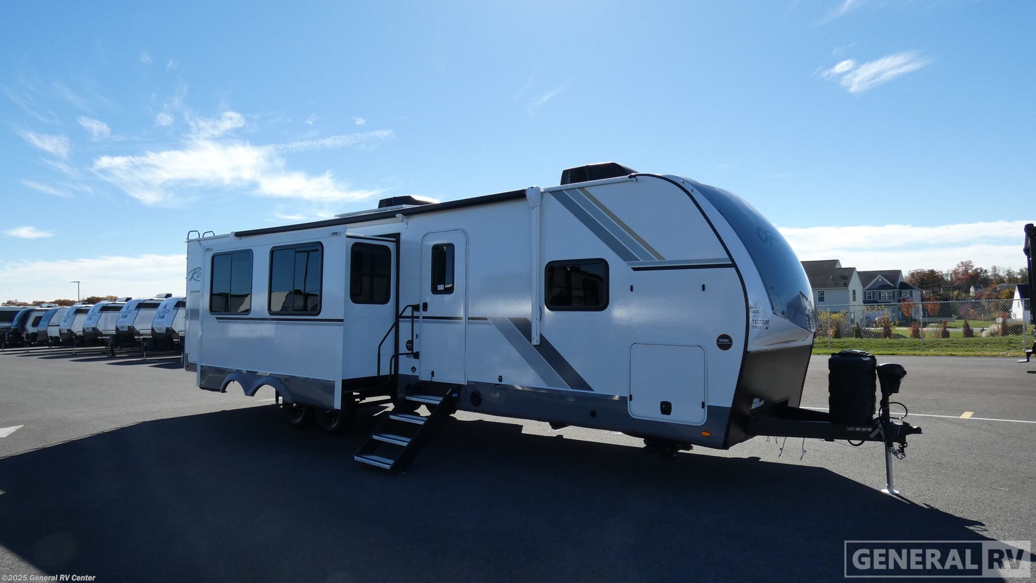 New 2026 Highland Ridge Roamer Light Duty 31TBTS available in Elizabethtown, Pennsylvania