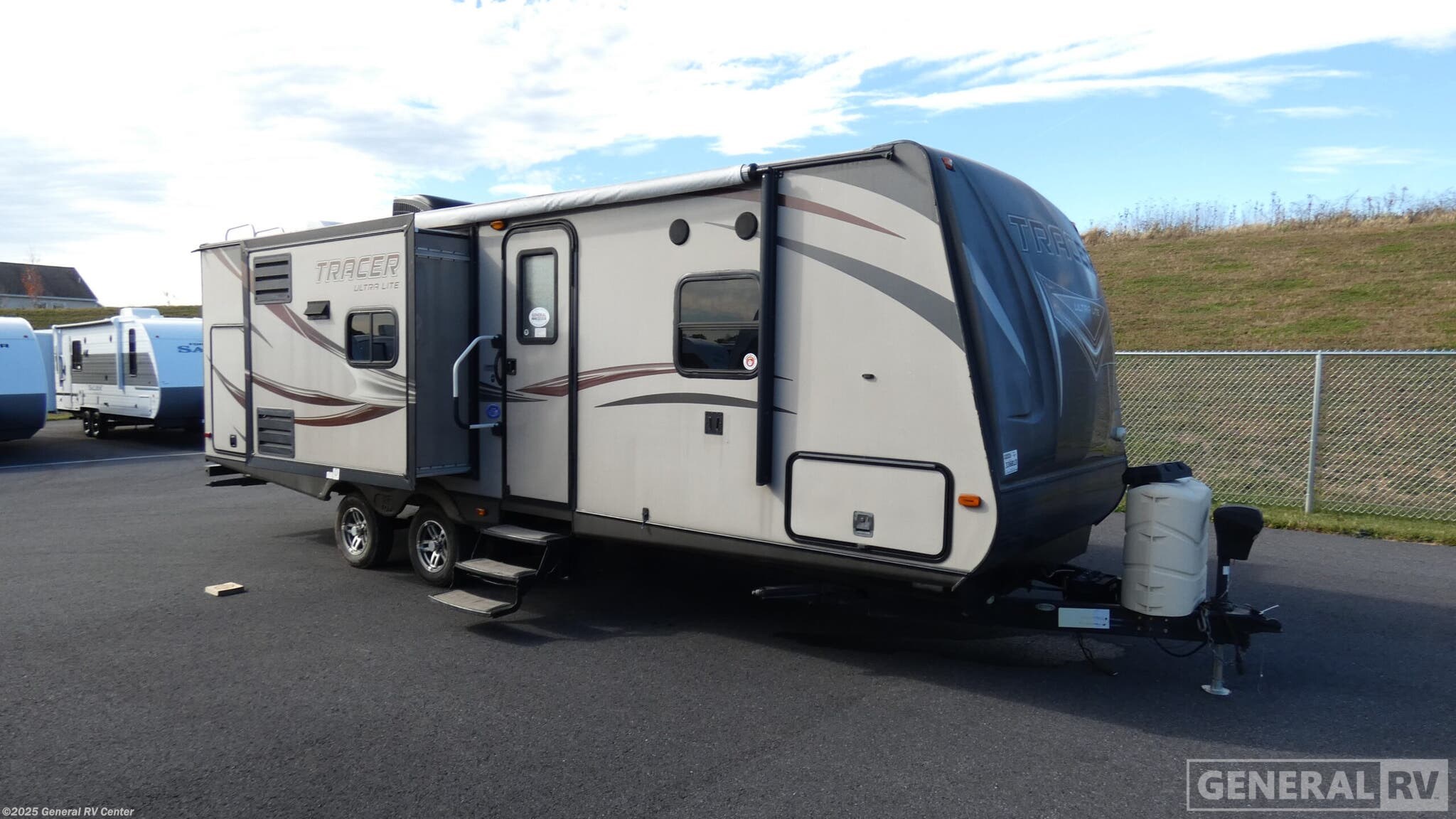 Used 2014 Prime Time Tracer 2750RBS available in Elizabethtown, Pennsylvania