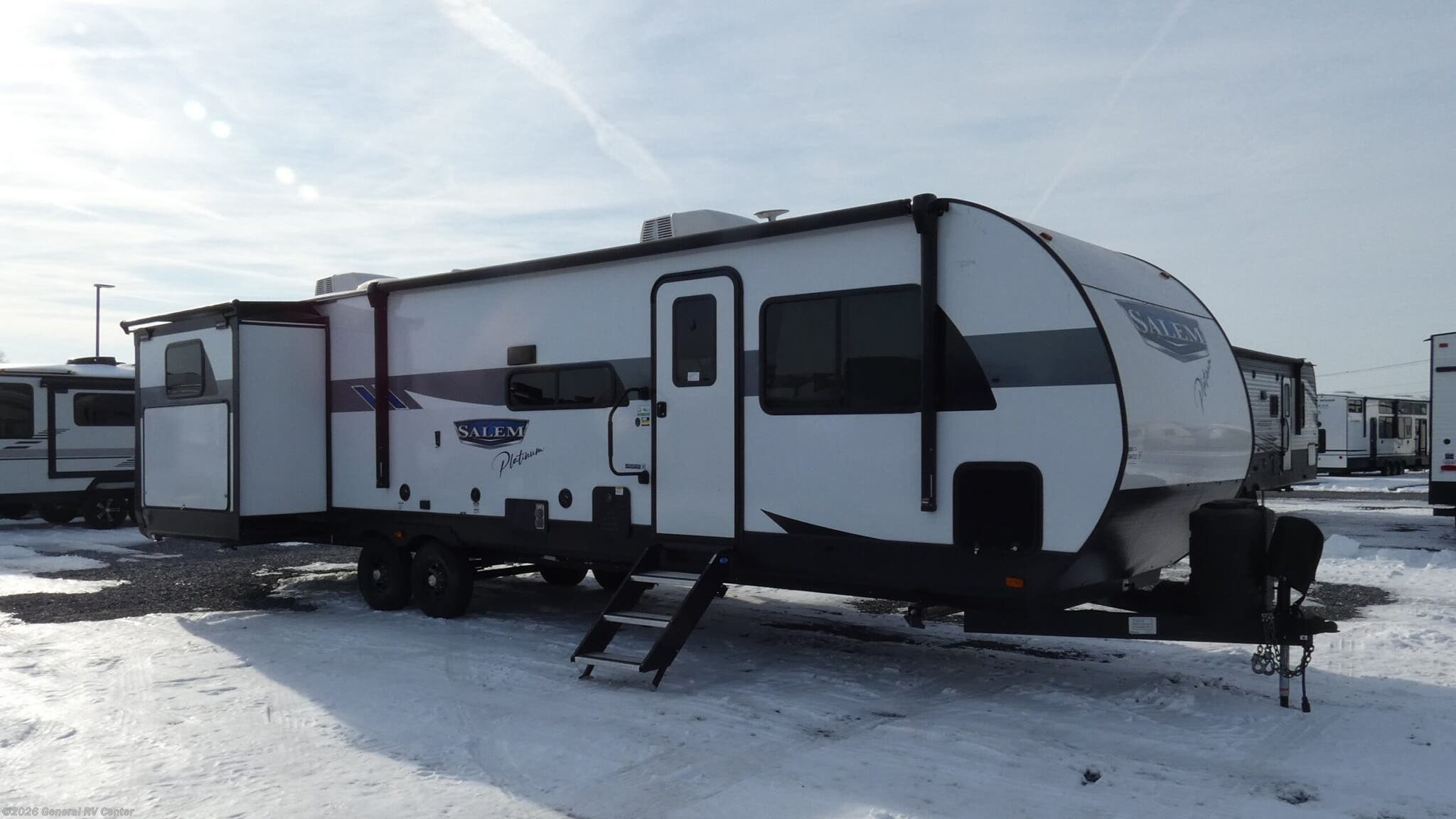 Used 2024 Forest River Salem 31KQBTS available in Elizabethtown, Pennsylvania