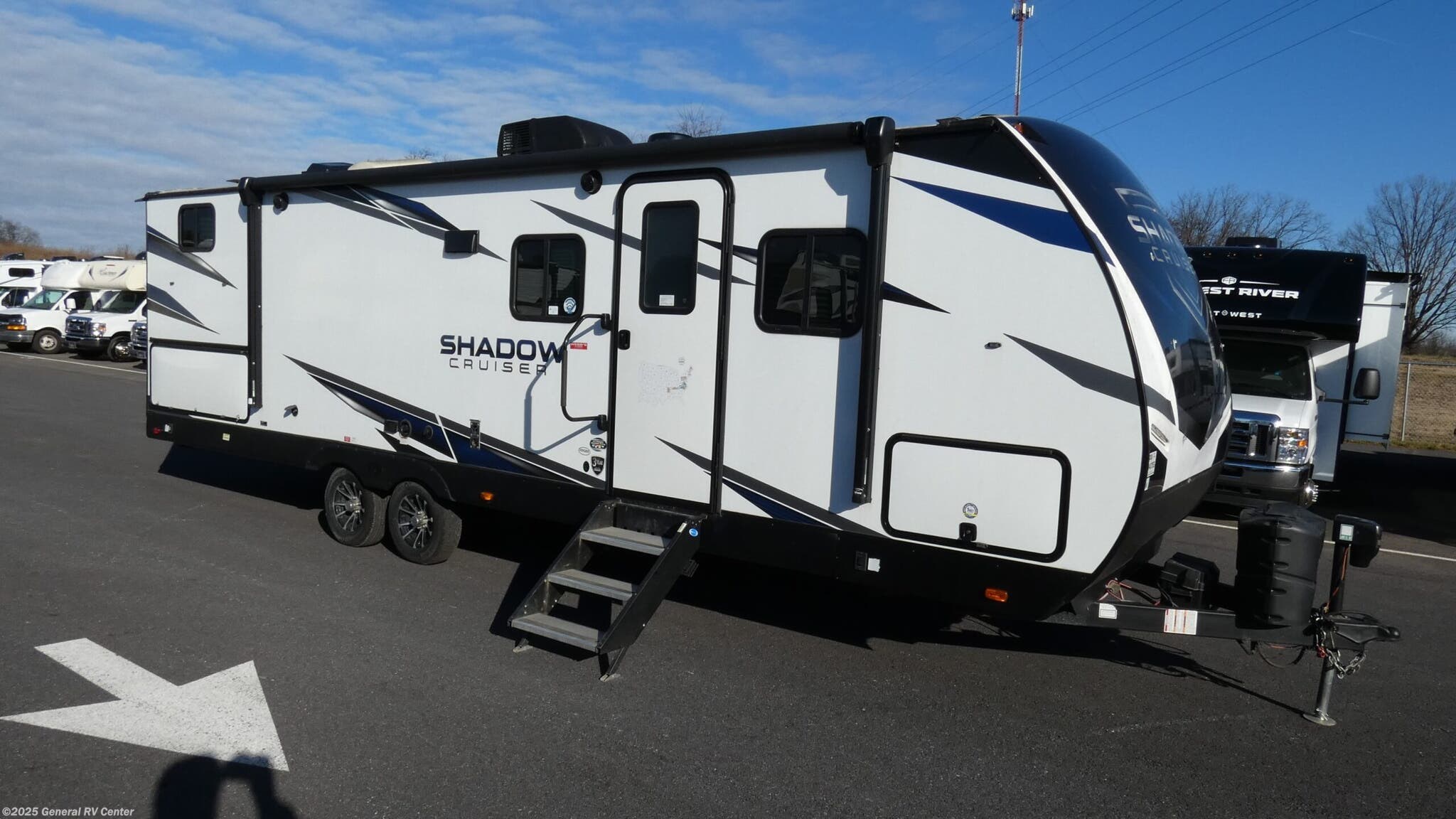 Used 2022 Cruiser RV Shadow Cruiser 280QBS available in Elizabethtown, Pennsylvania