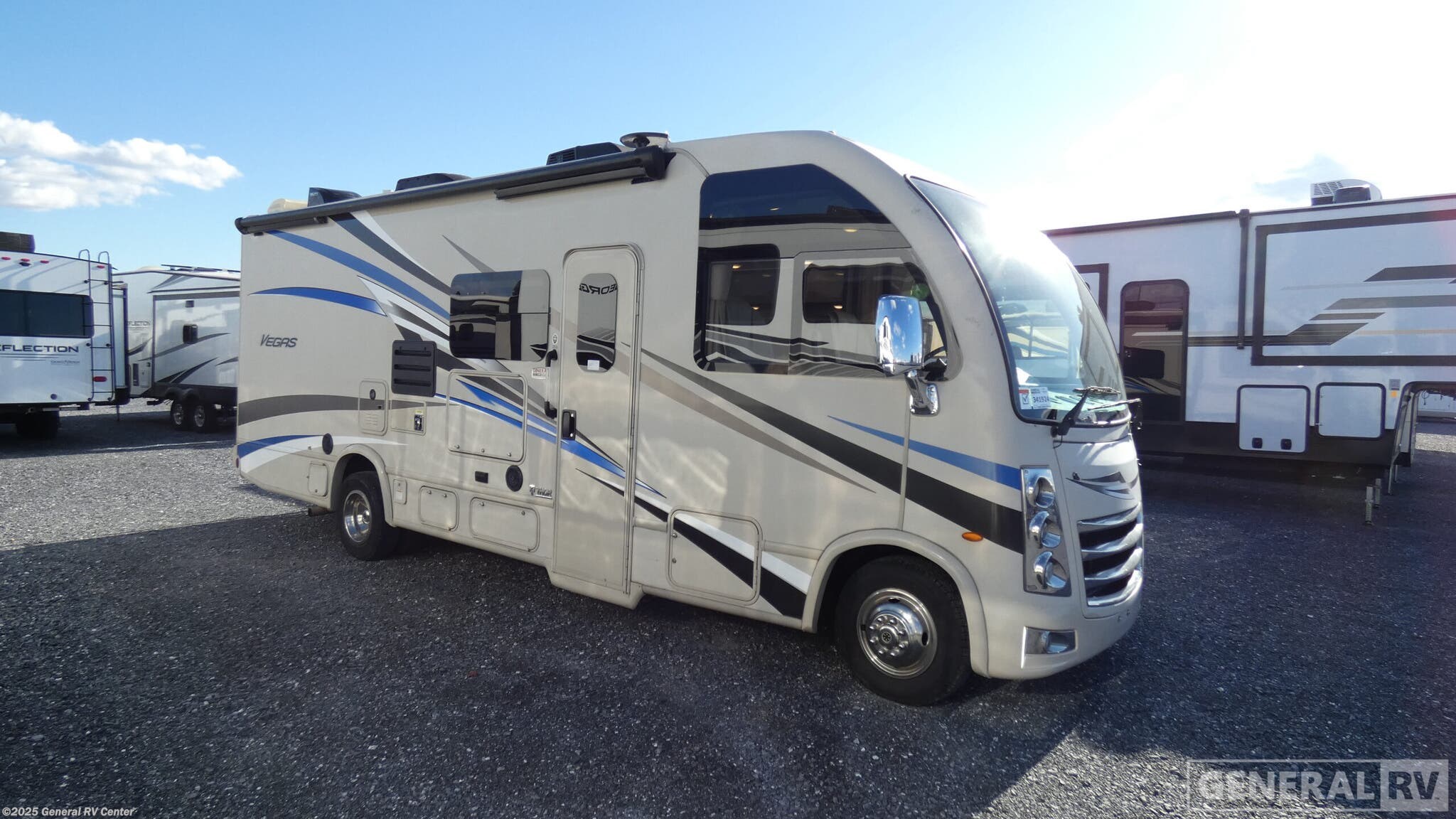Used 2018 Thor Motor Coach Vegas 25.6 available in Elizabethtown, Pennsylvania