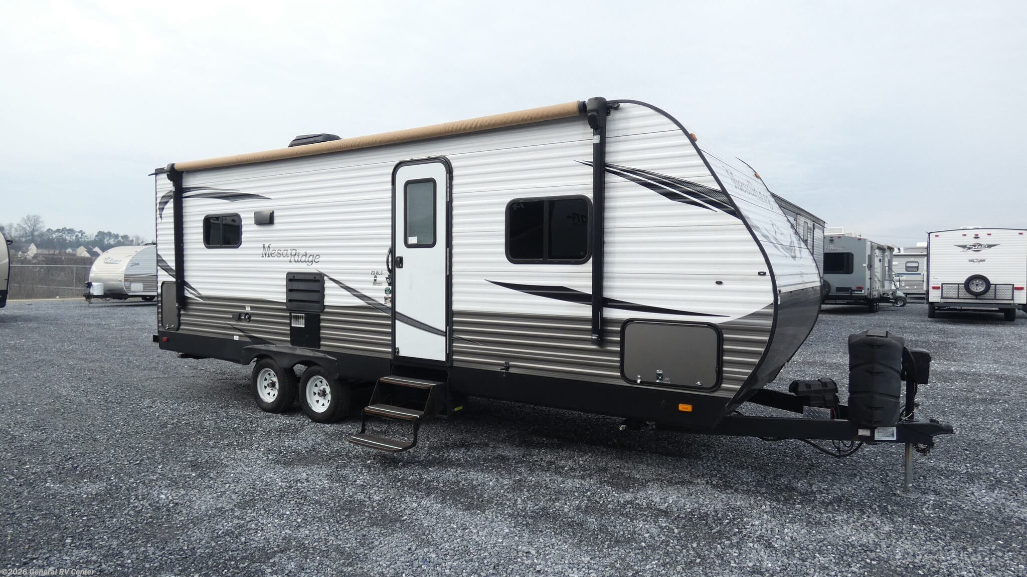 Used 2020 Highland Ridge Mesa Ridge Conventional MR23RLS available in Elizabethtown, Pennsylvania