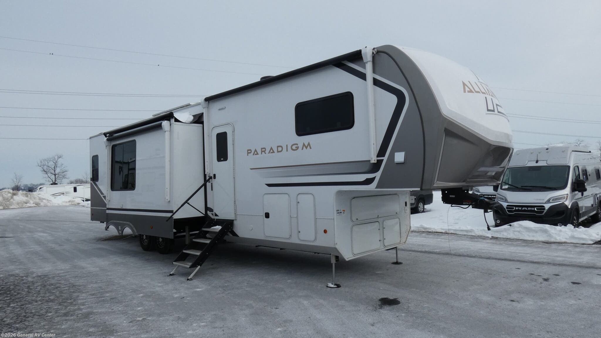 Used 2025 Alliance RV Paradigm 395DS available in Elizabethtown, Pennsylvania