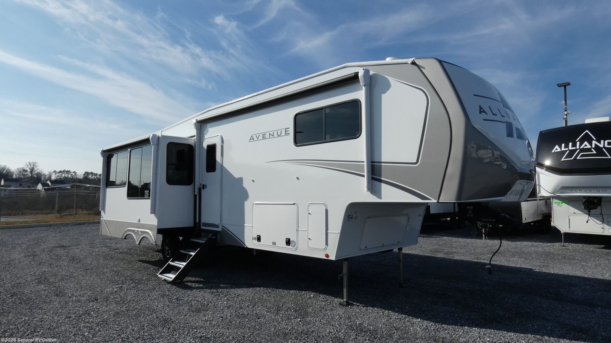 New 2026 Alliance RV Avenue 32RLS available in Elizabethtown, Pennsylvania