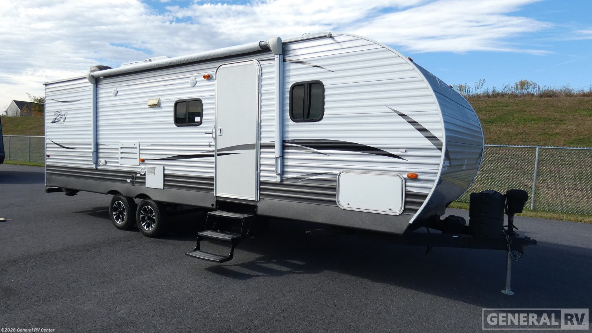 Used 2017 CrossRoads  Z 1 ZT272BH available in Elizabethtown, Pennsylvania