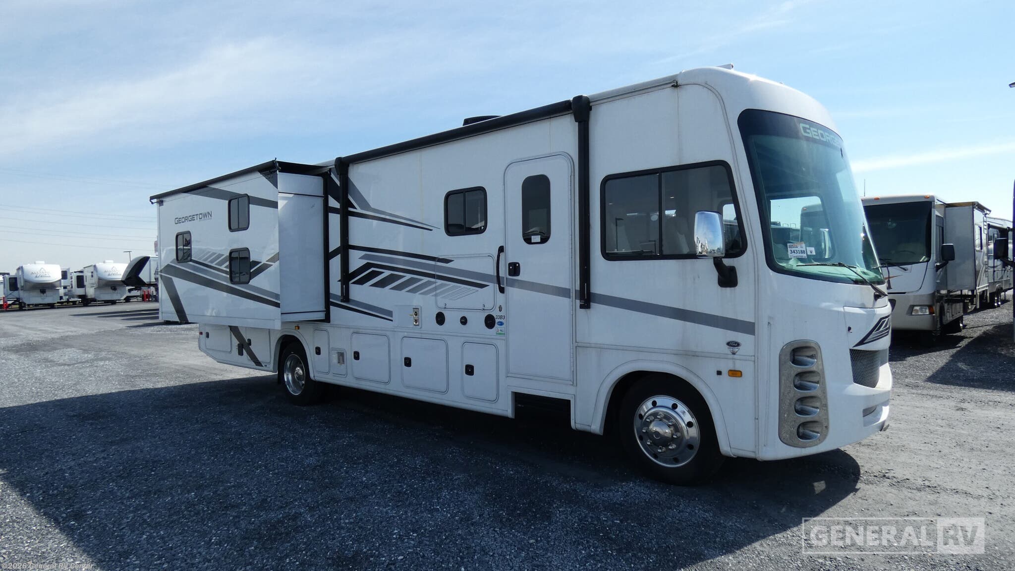 Used 2024 Forest River Georgetown 3 SERIES 33B3 available in Elizabethtown, Pennsylvania