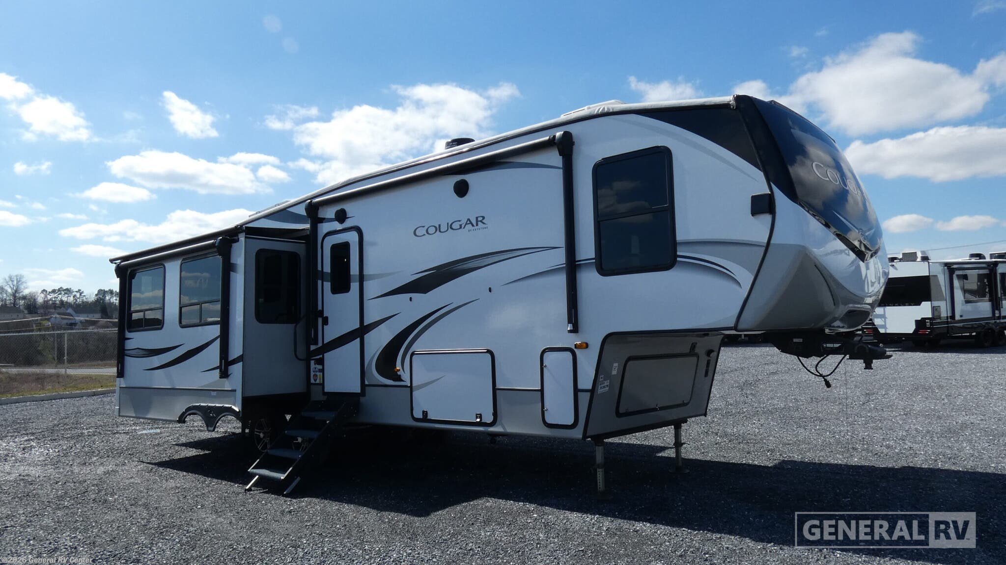 Used 2022 Keystone Cougar 316RLS available in Elizabethtown, Pennsylvania