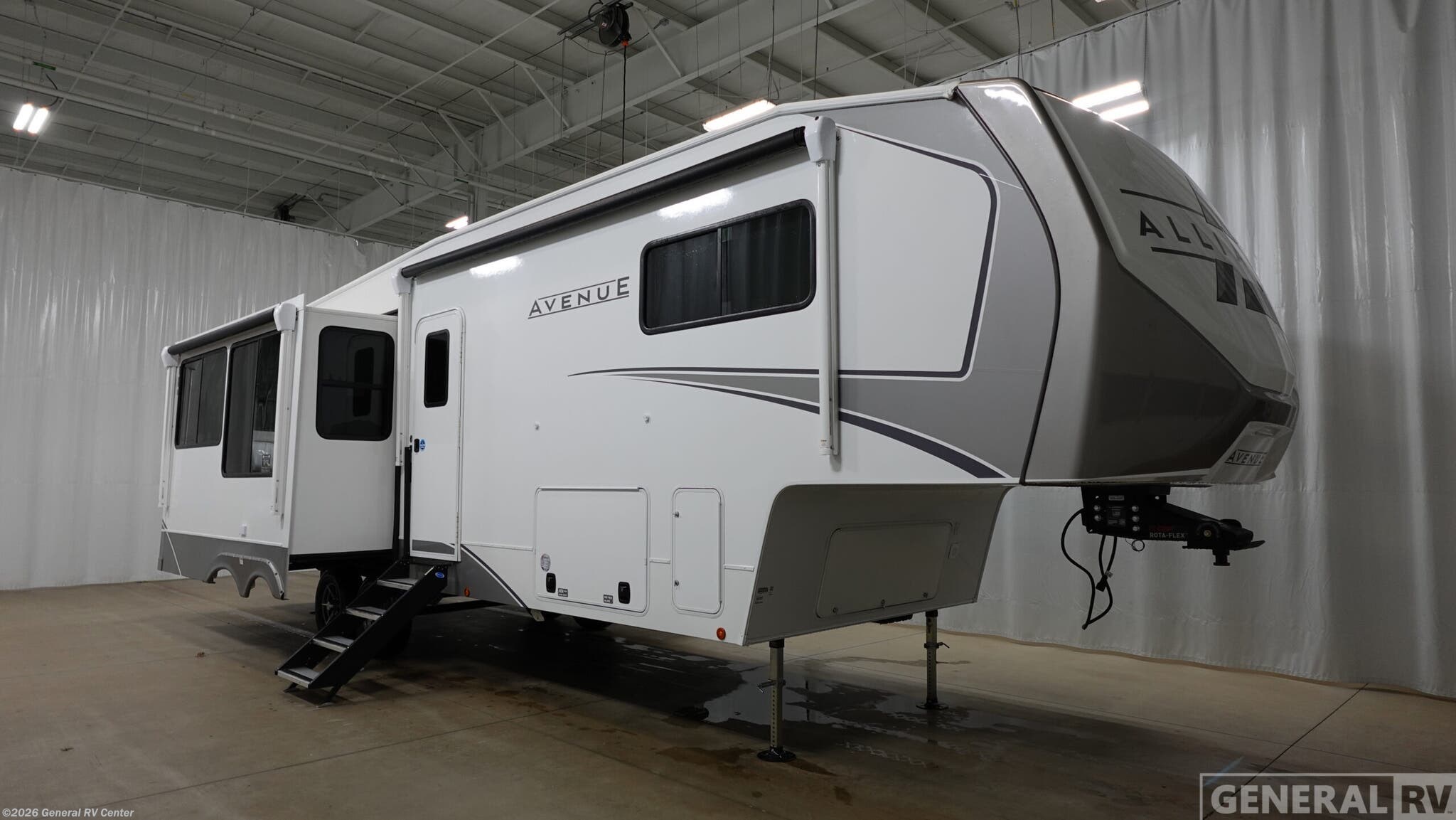 New 2026 Alliance RV Avenue 32RLS available in Elizabethtown, Pennsylvania