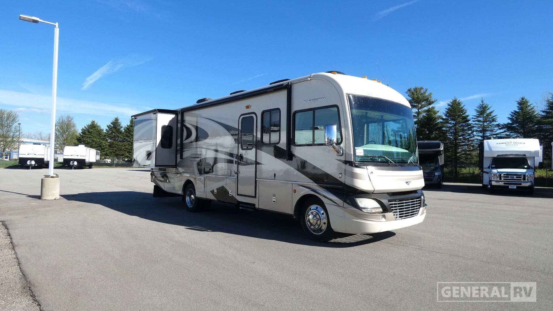 Used 2011 Fleetwood Southwind 32VS available in Wayland, Michigan