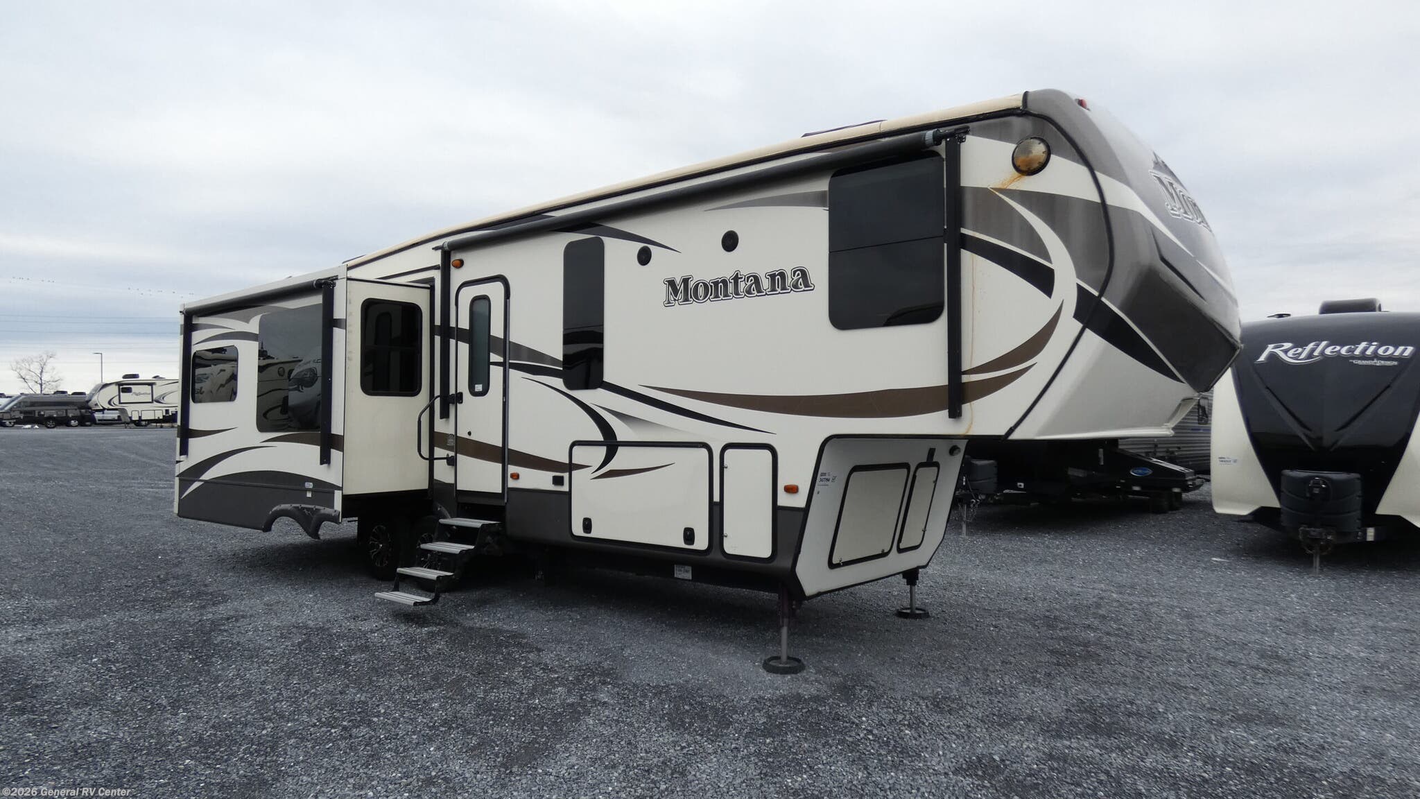 Used 2016 Keystone Montana 3000RE available in Wayland, Michigan