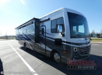 New 2024 Holiday Rambler Eclipse 35R available in Wixom, Michigan