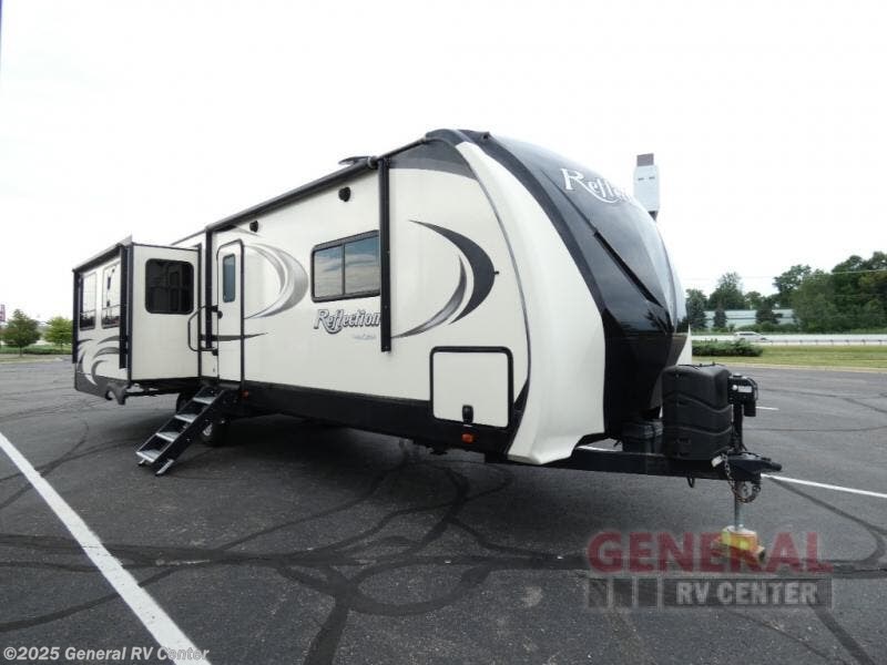 Used 2019 Grand Design Reflection 315RLTS available in Wixom, Michigan