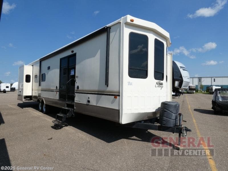 Used 2015 Forest River Cedar Creek Cottage 40CD available in Wixom, Michigan