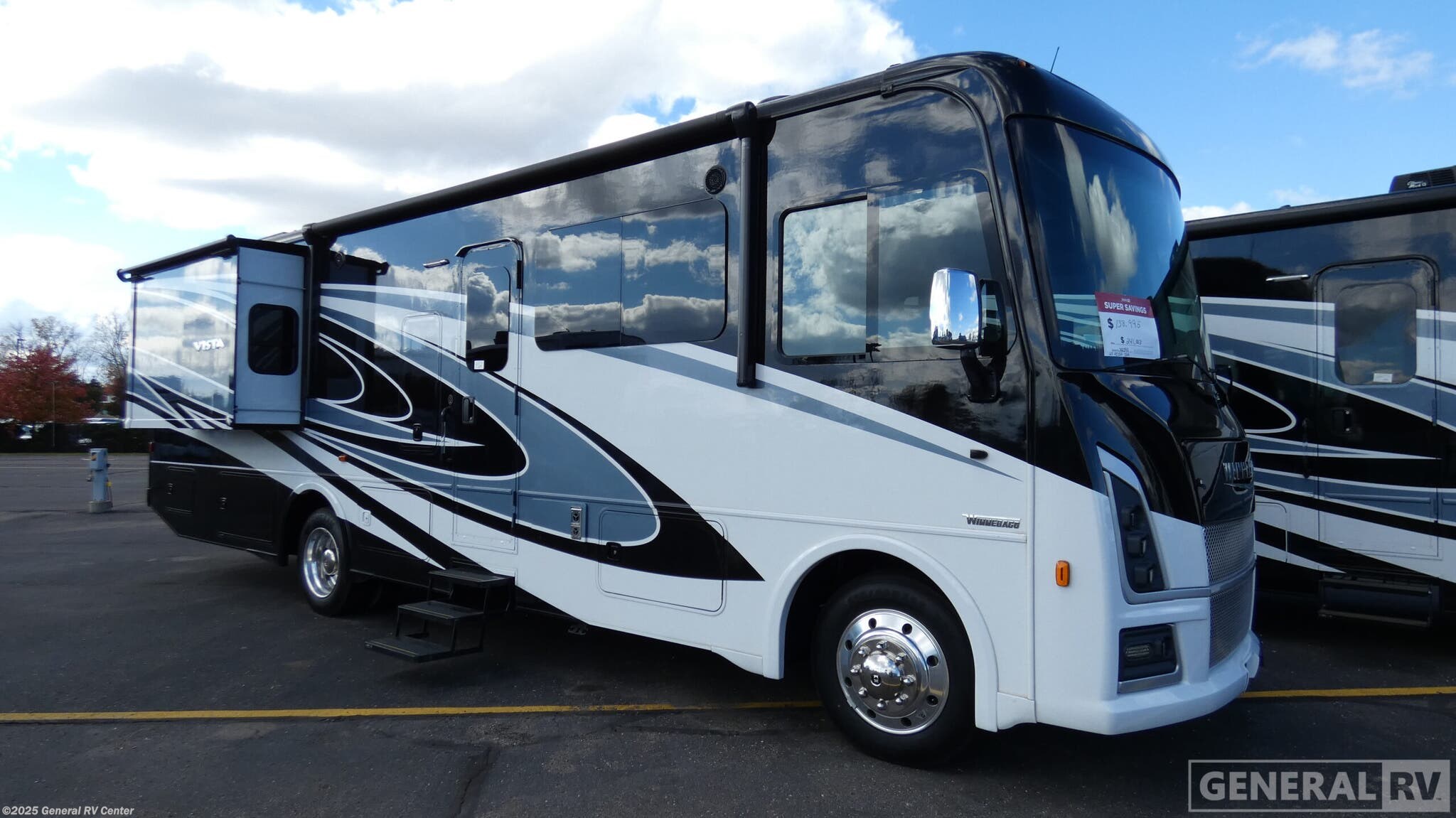 New 2025 Winnebago Vista 33K available in Wixom, Michigan