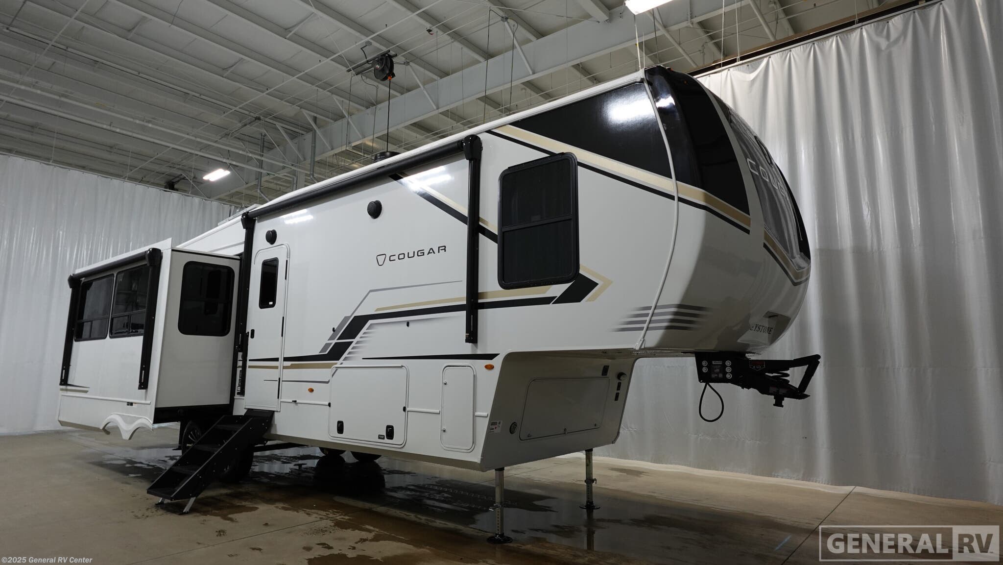 New 2026 Keystone Cougar 316RLS available in Wixom, Michigan